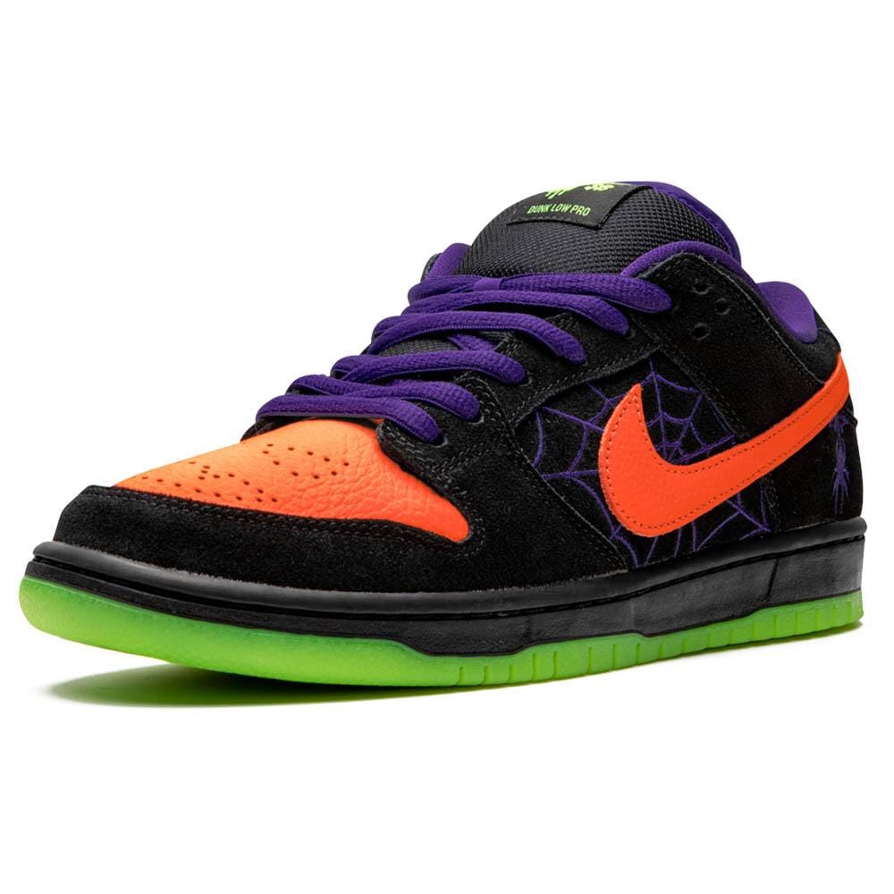 Nike Dunk Low SB 'Night of Mischief' - Kick Game