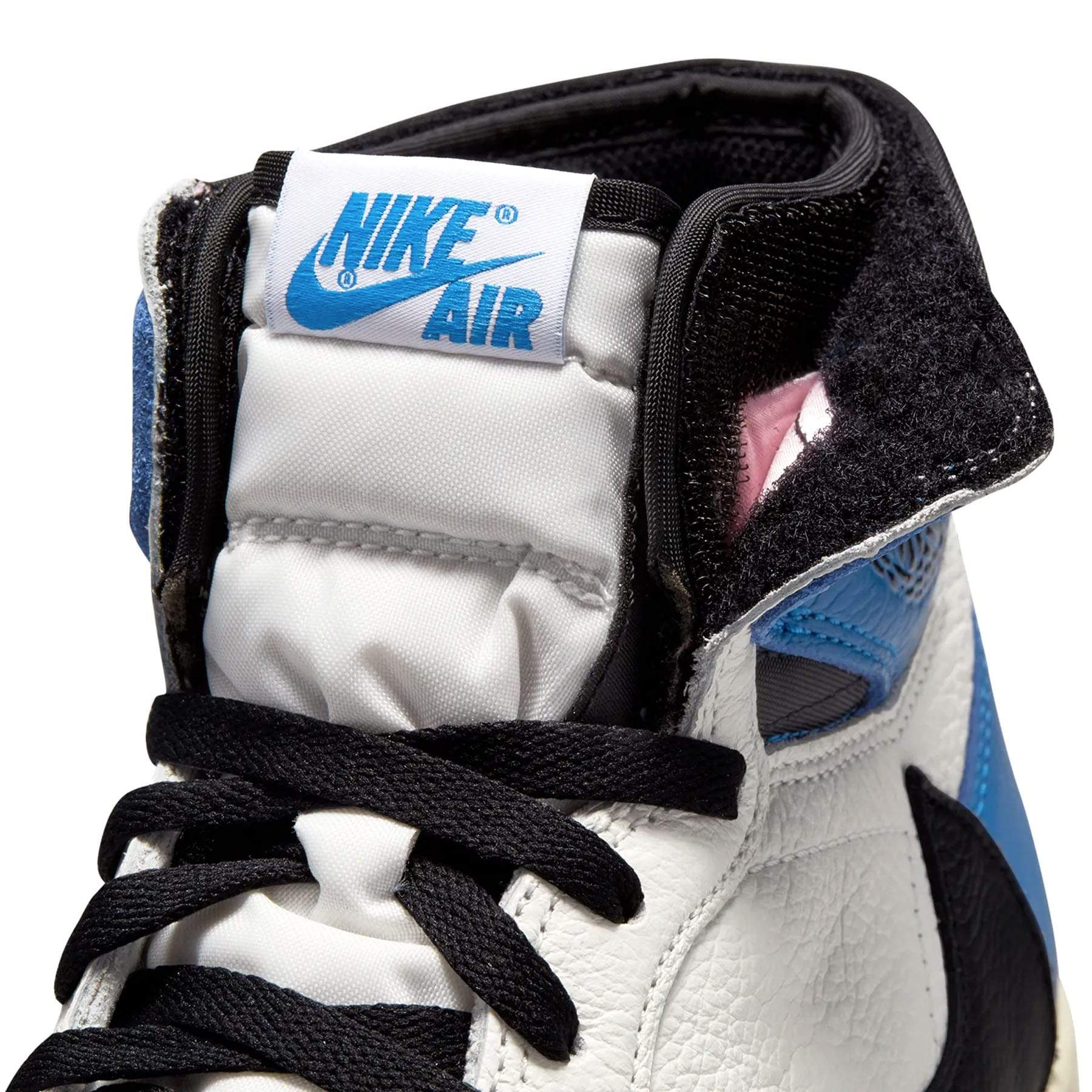 Fragment Design x Travis Scott x Air Jordan 1 Retro High - Kick Game