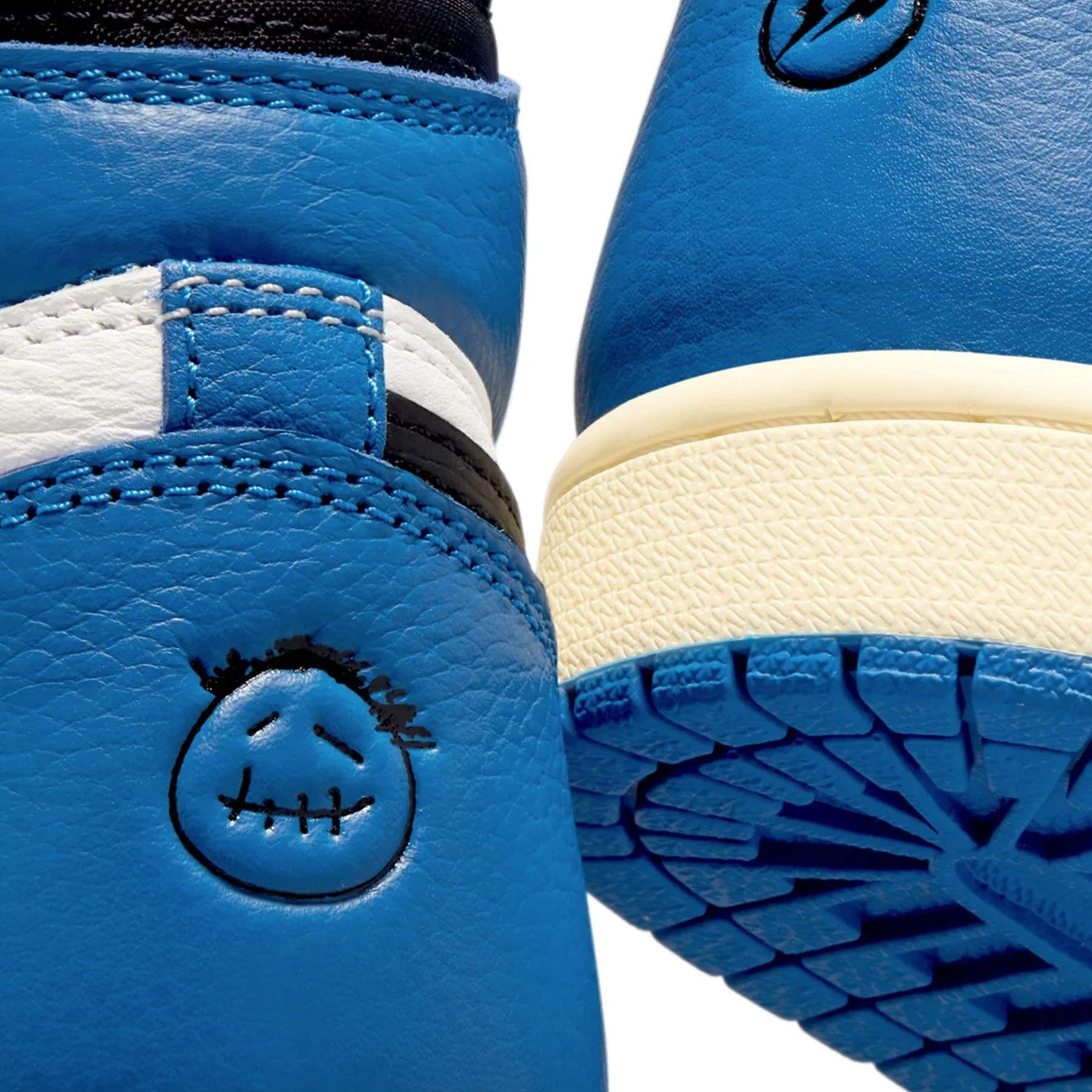 Fragment Design x Travis Scott x Air Jordan 1 Retro High - Kick Game