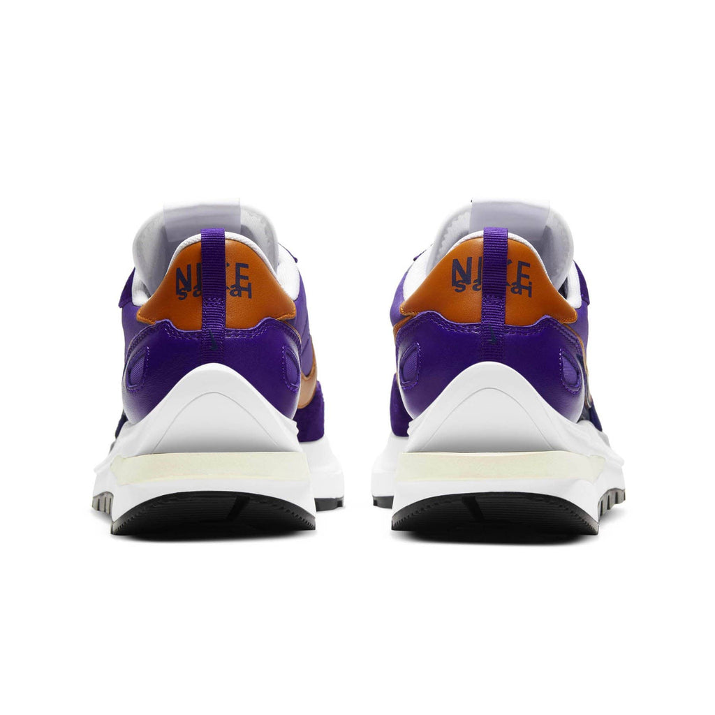 sacai x Nike VaporWaffle 'Dark Iris' - CerbeShops