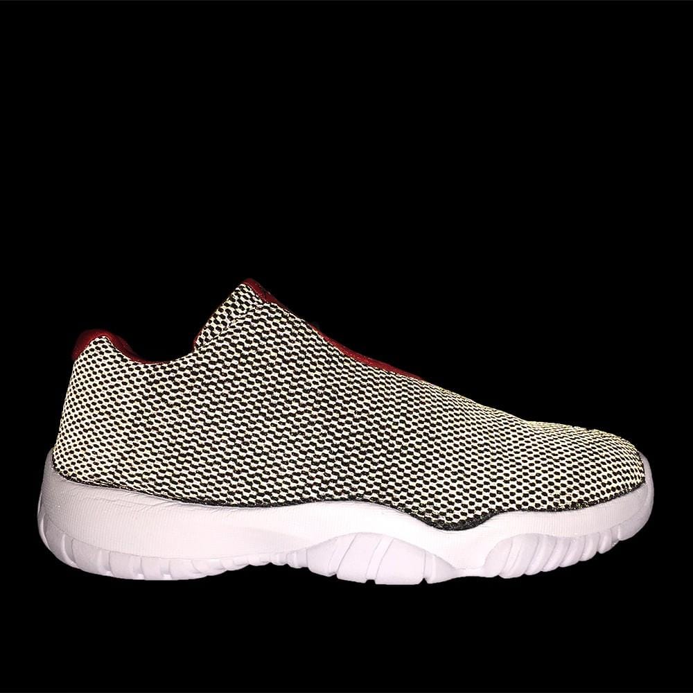 AIR JORDAN FUTURE LOW BRED REFLECTIVE - Kick Game