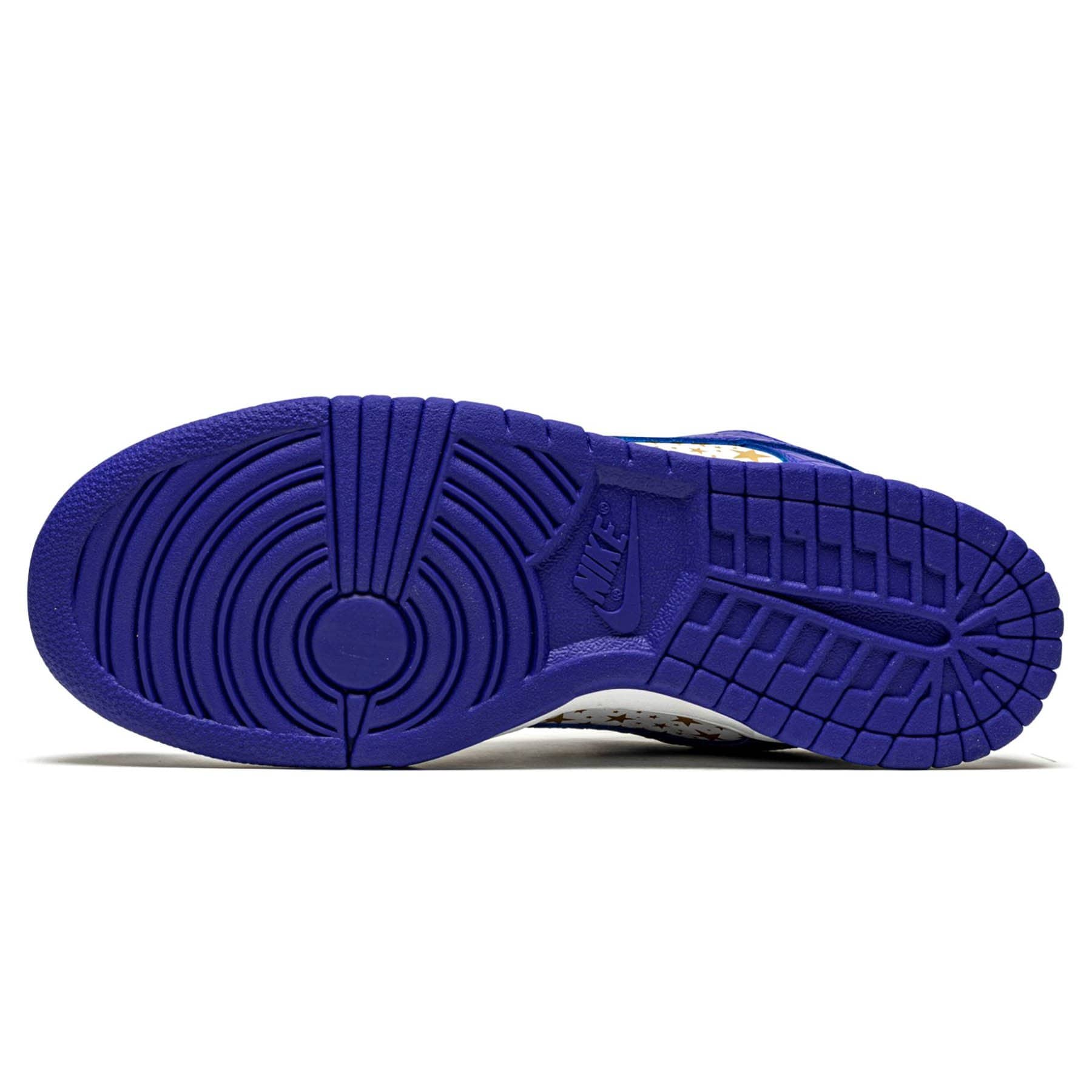 Supreme x Nike Dunk Low OG SB QS 'Hyper Royal' - Kick Game