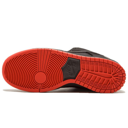 Staple x Nike SB Dunk Low Pigeon - Kick Game