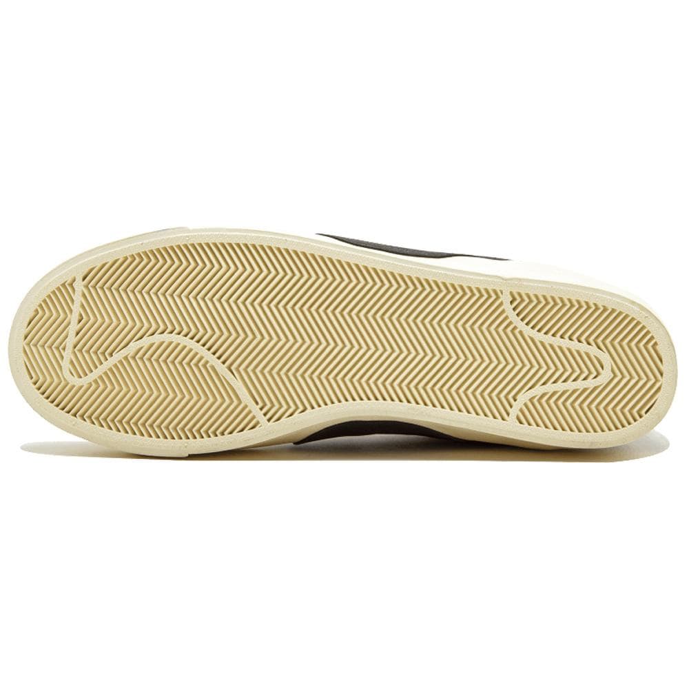 Off-White x Nike Blazer Mid - Kick Game