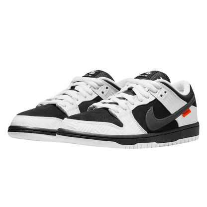 Nike Dunk SB Low Tightbooth - Kick Game
