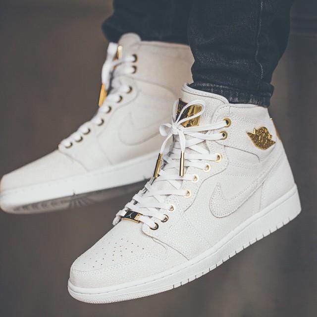 Air Jordan 1 Retro High Pinnacle White Metallic Gold - Kick Game