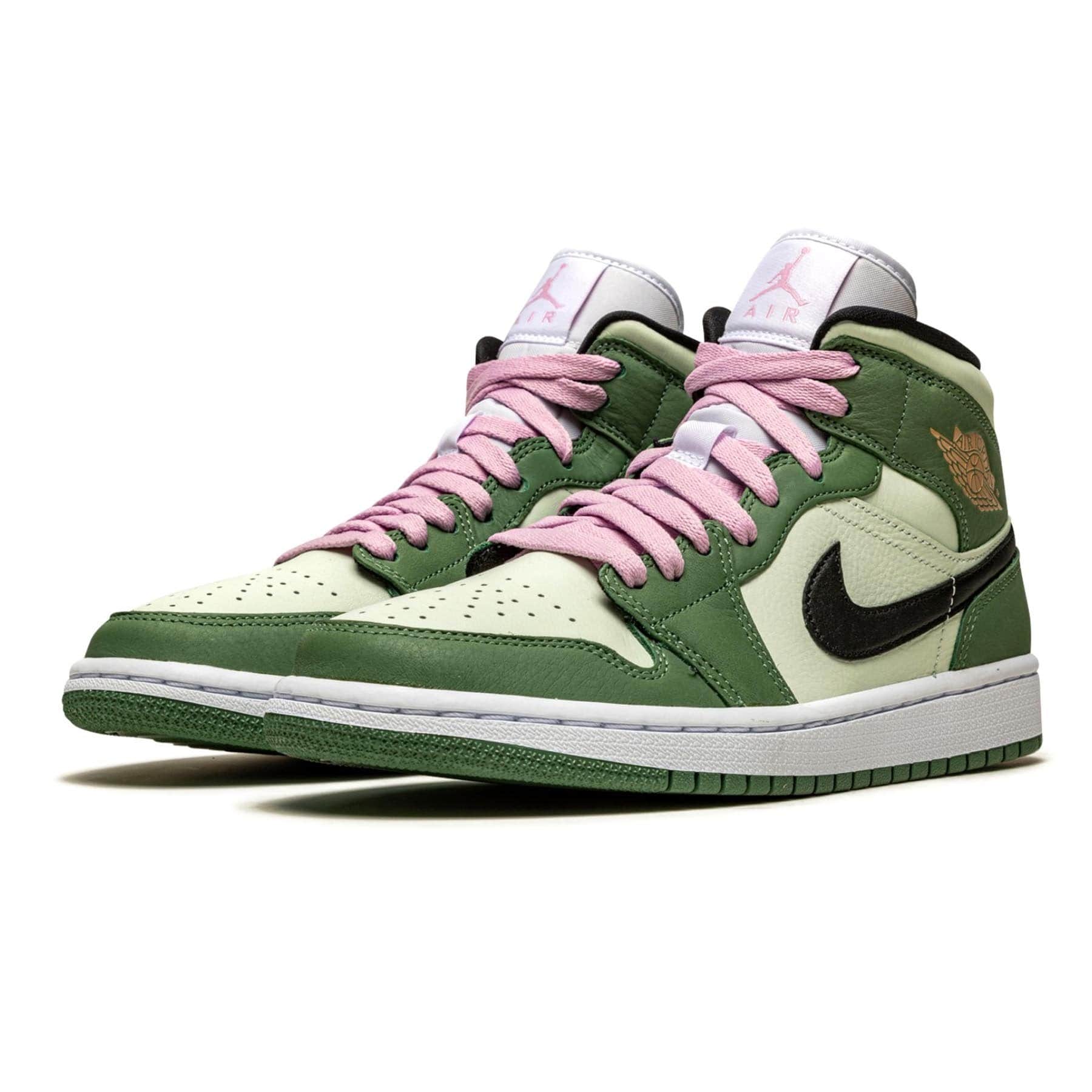 Air Jordan 1 Wmns Mid SE 'Dutch Green' - Kick Game