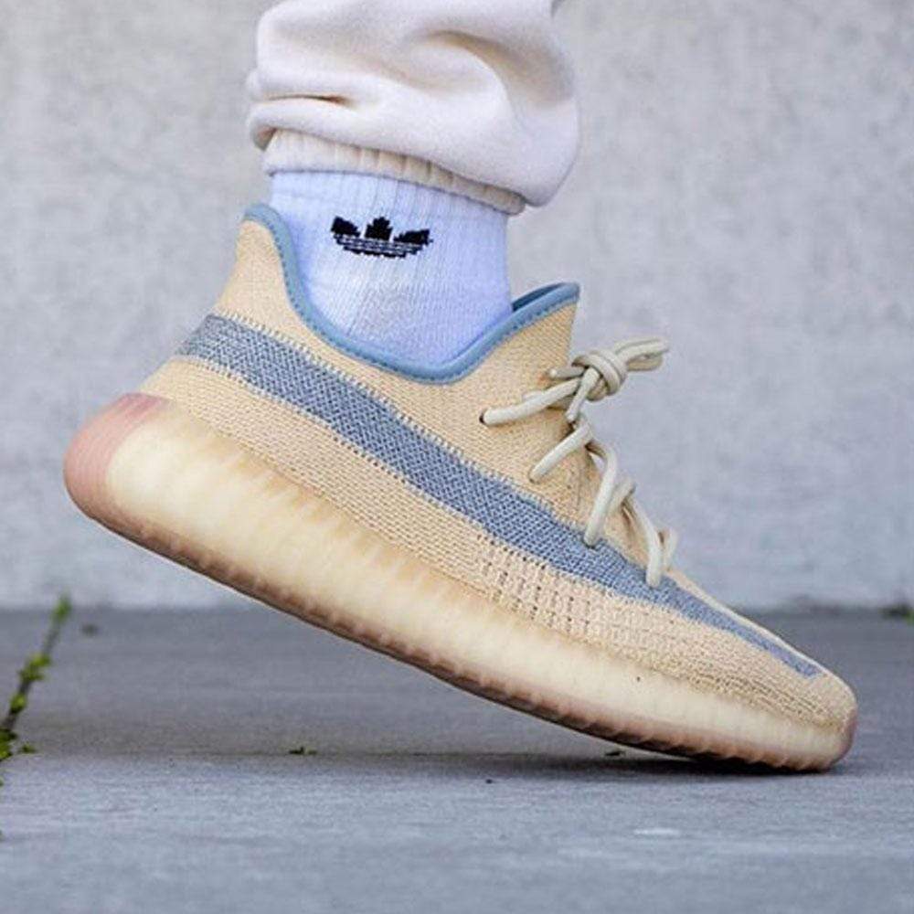 Yeezy Boost 350 V2 Linen - Kick Game