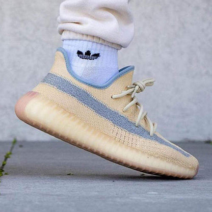 Yeezy Boost 350 V2 Linen - Kick Game