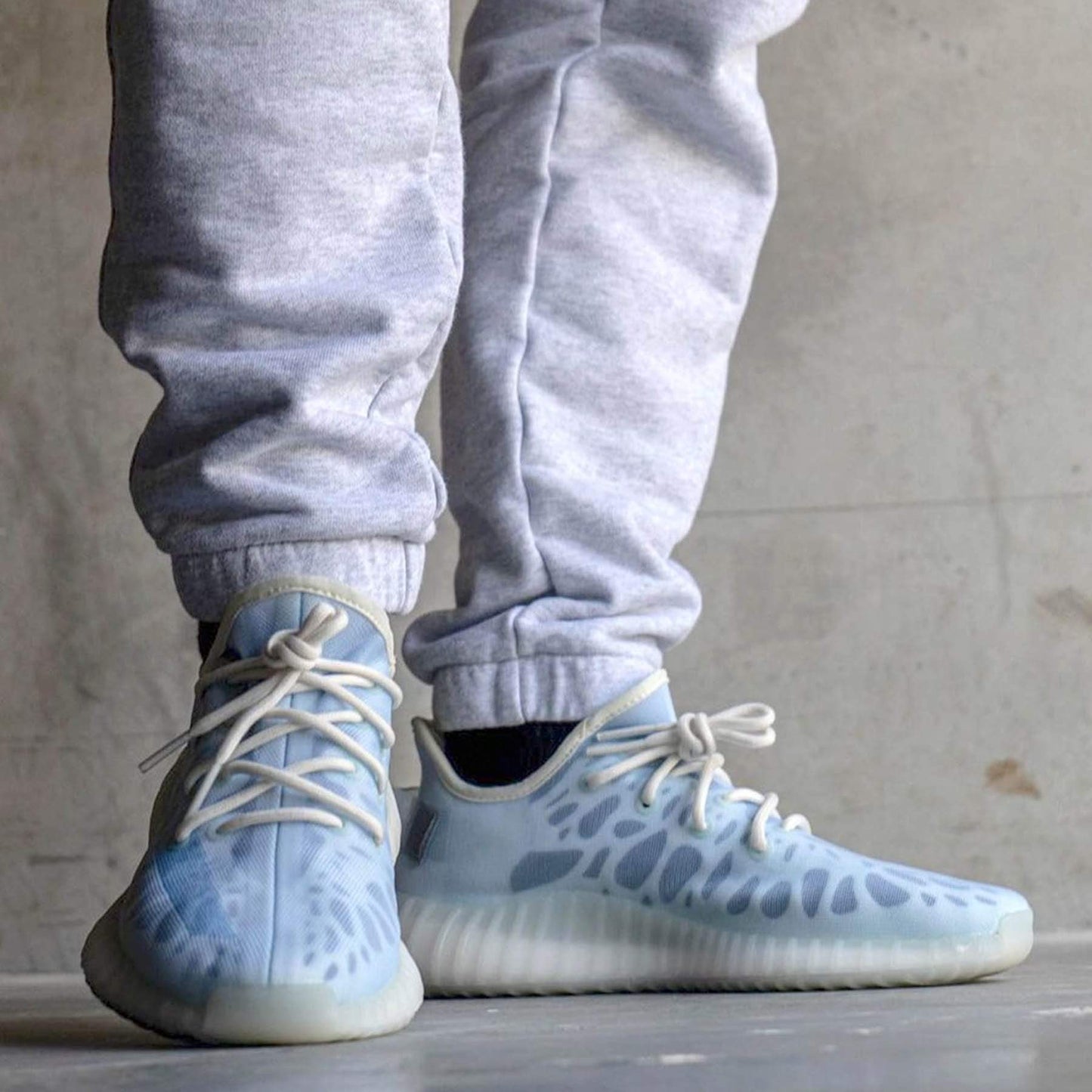 adidas Yeezy Boost 350 V2 'Mono Ice' - Kick Game