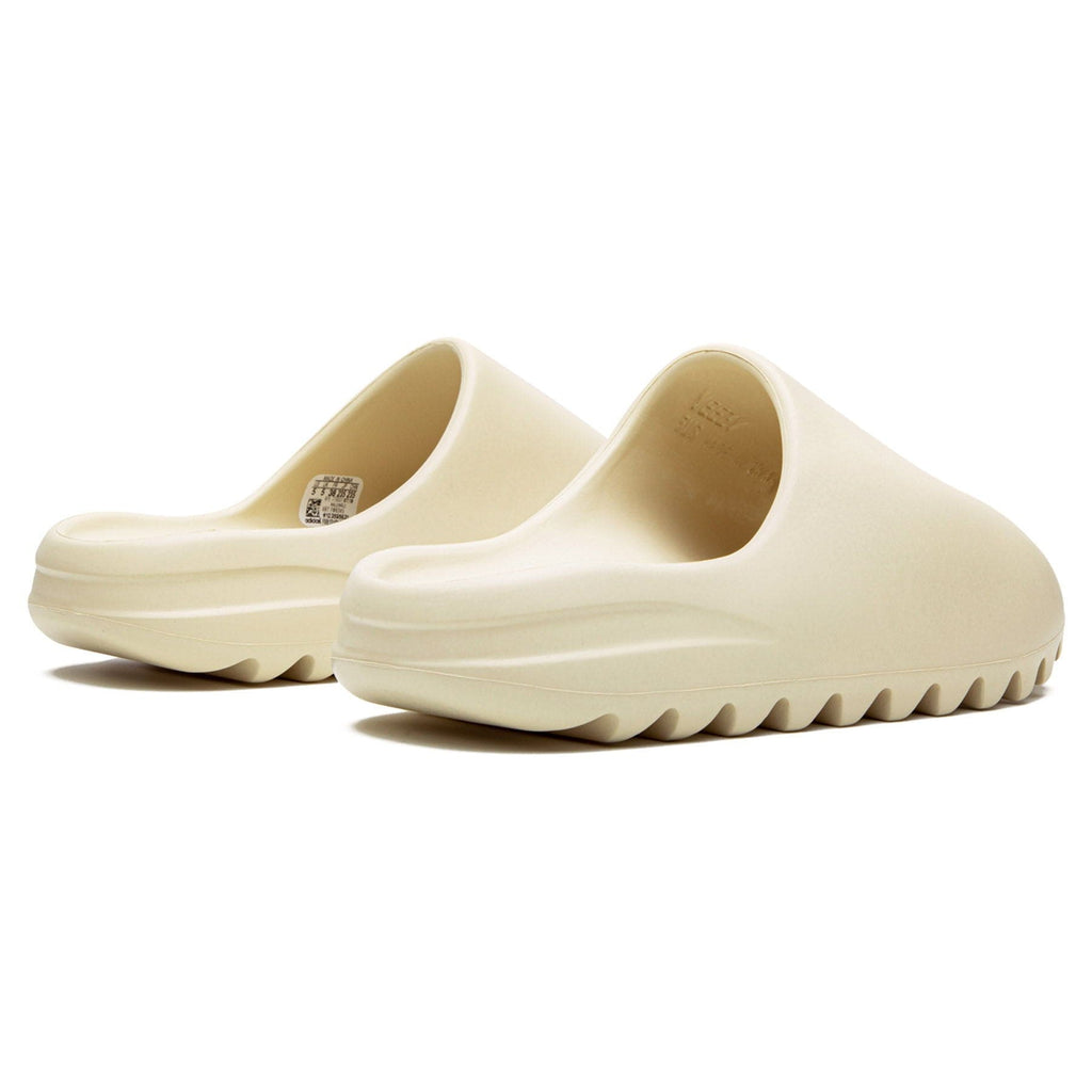 adidas Yeezy Slides 'Bone' 2022 - CerbeShops