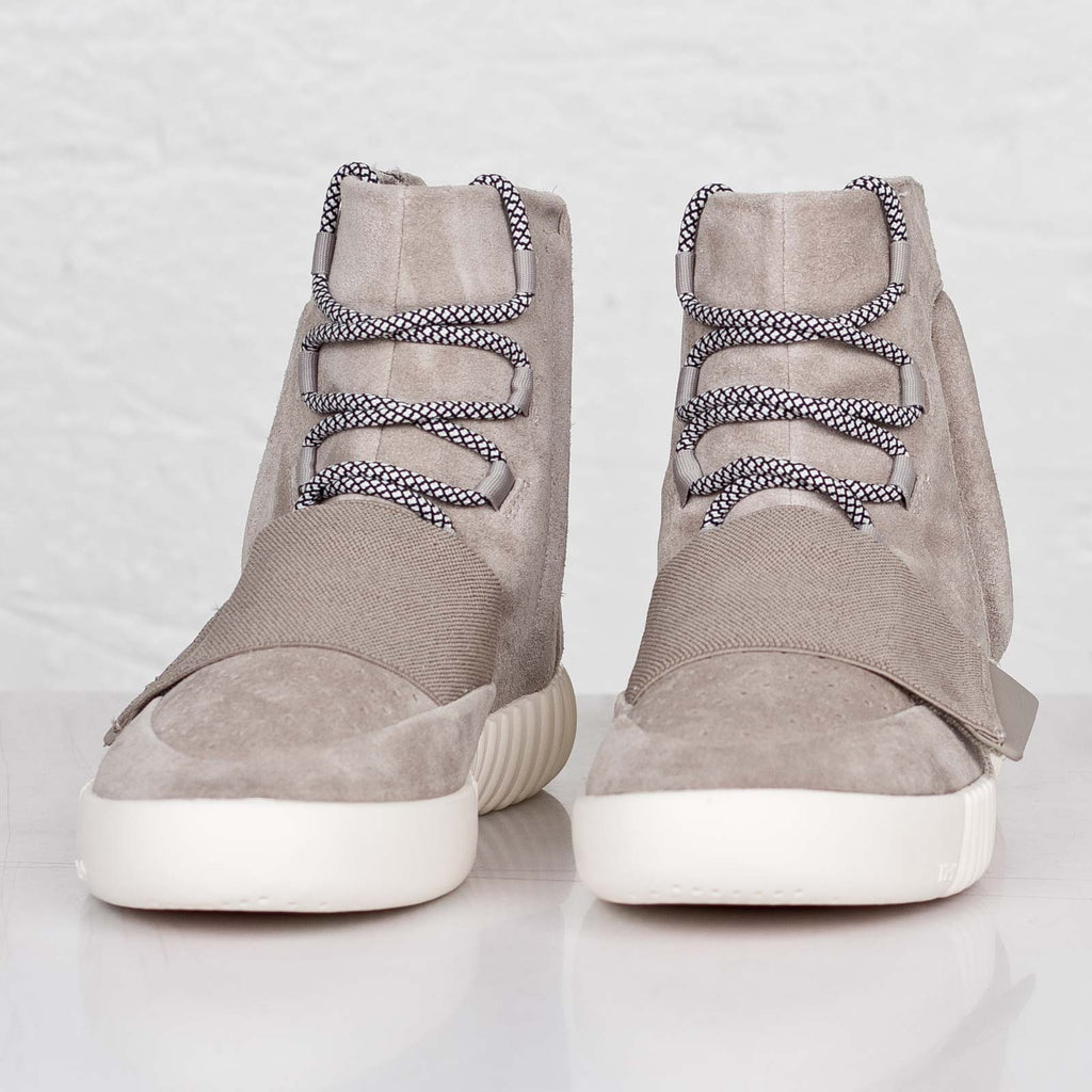 adidas Yeezy Boost 750 'OG' — Kick Game - Main Image